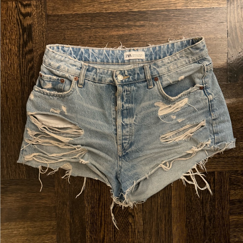 Zara High Waisted Ripped Blue Jean Shorts Size 8